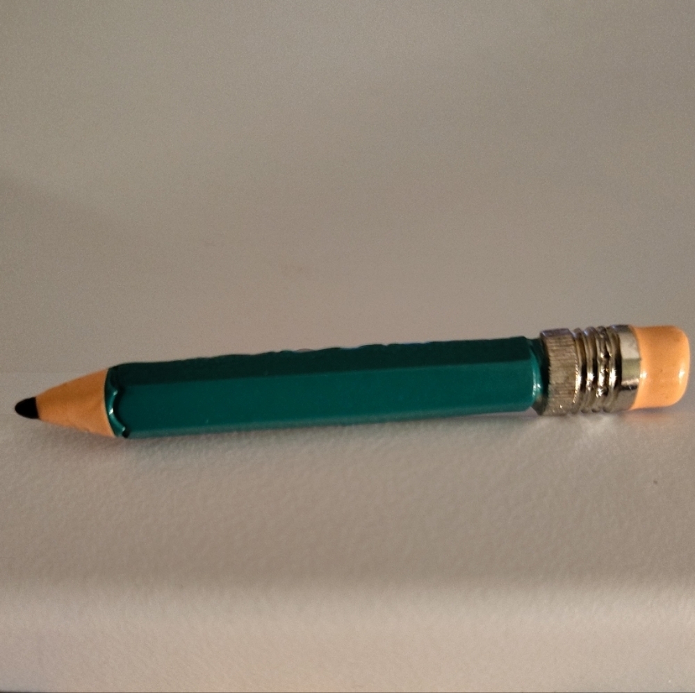 Vintage Miniature Pencil Enamel Lapel Pin Green Pencil Brooch - Picture 1 of 2